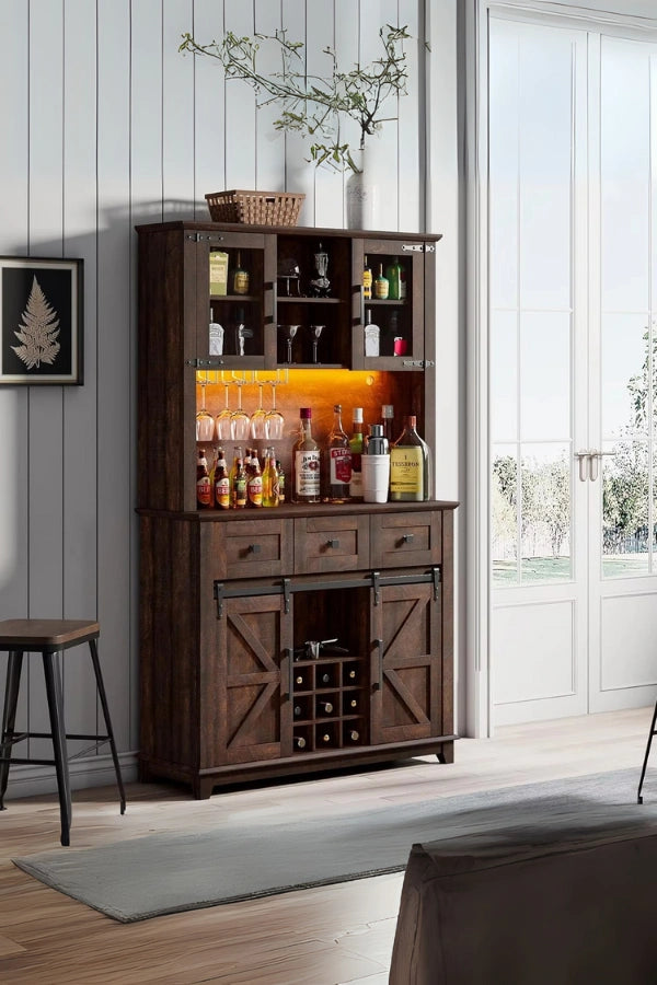 Kaffee- & Weinbar-Sideboard