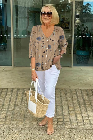 Khaki Terese