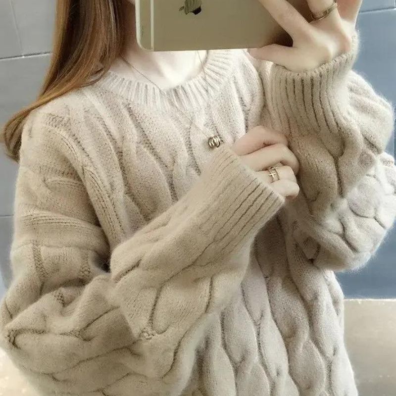 Yzobelle Pullover