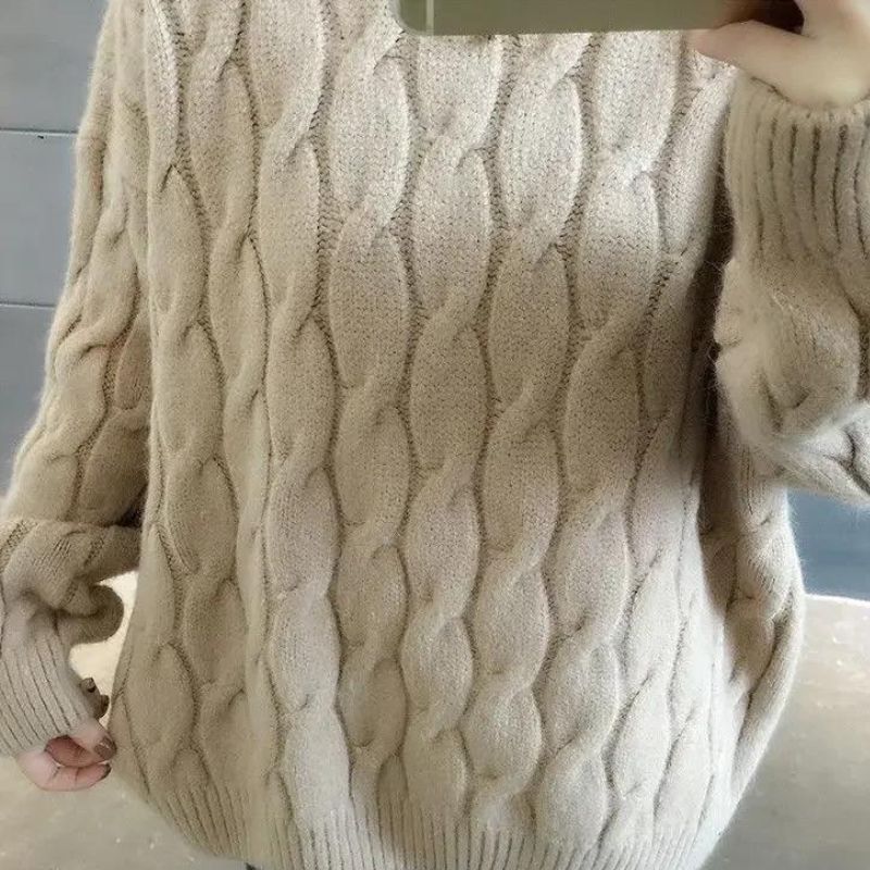 Yzobelle Pullover
